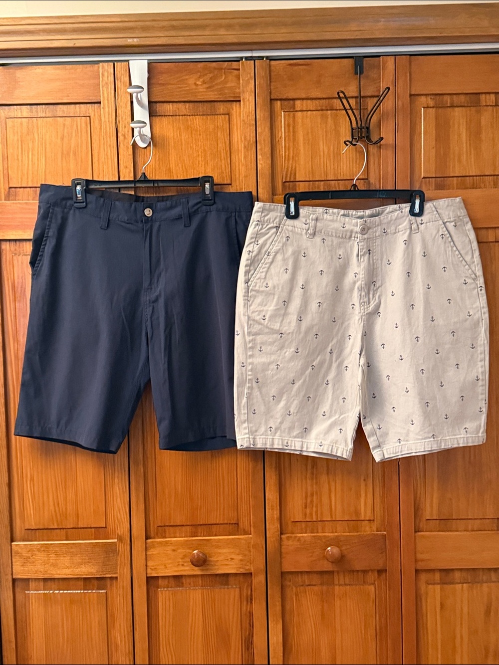 Men's Navy and Light Khaki Anchor Print Cotton Shorts Bundle both NWOT size 36